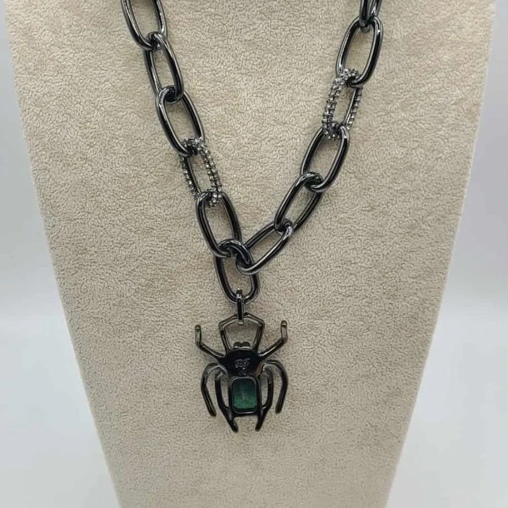 Betsey Johnson Chunky Black Spider Necklace with Green Crystal NWT!  HALLOWEEN